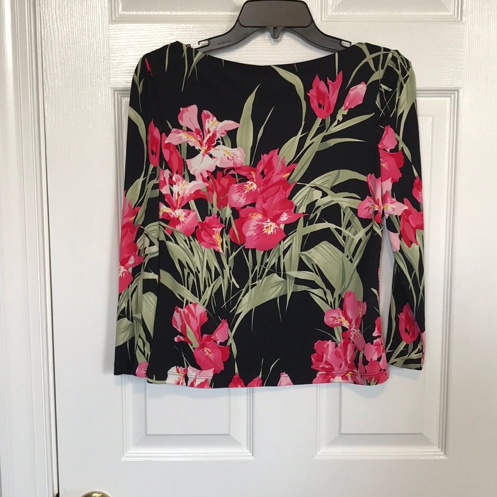 Sexy Carlisle low back top